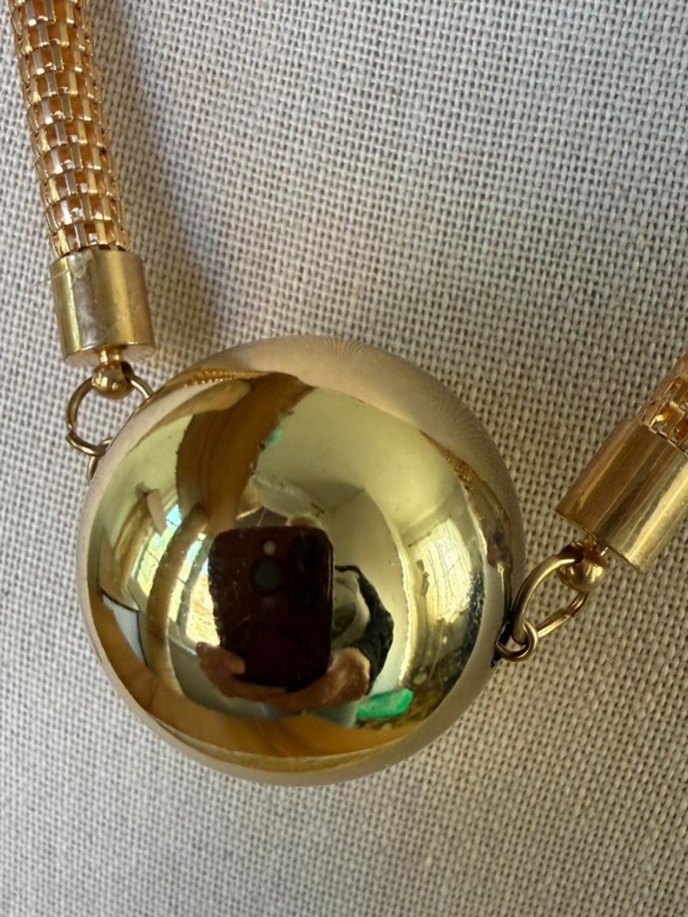 VINTAGE MOD MODERN MESH NECKLACE